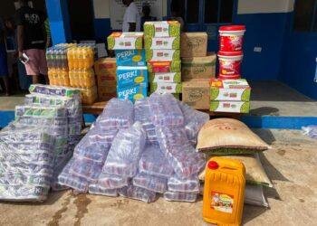 Activist marks birthday by donating foodstuffs, cash to orphanage