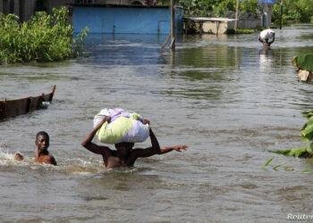 Delta govt goes tough on indiscriminate refuse dumping over flooding