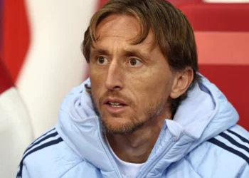 Real Madrid considers allowing Modric to depart for free