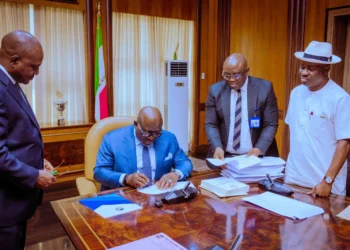 Oborevwori signs Power Sector Law, 6 others to boost Delta’s industrial development