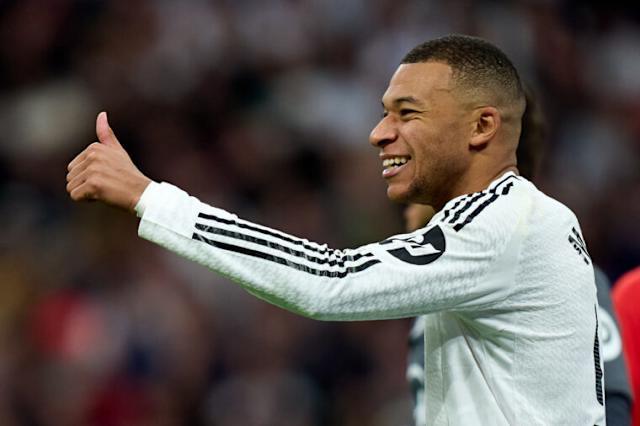 Mbappe claims European Golden Shoe for the first time