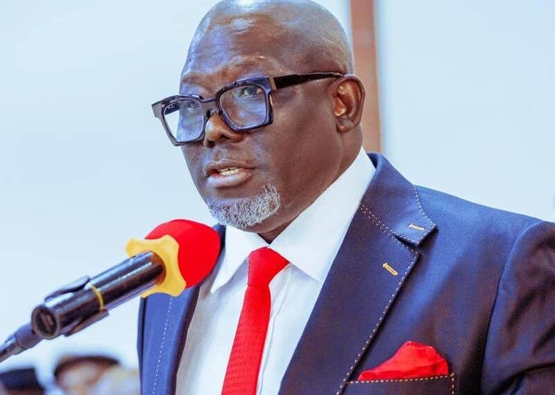 Security aides of Gov. Oborevwori's wife brutalizes journalist