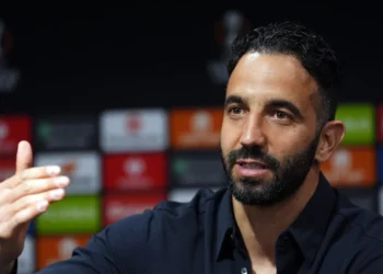 "I’m not planning on resigning from Man united," Amorim confirms