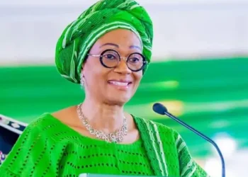 Tinubu’s wife urges more support for refugees, IDPs on World Refugee Day