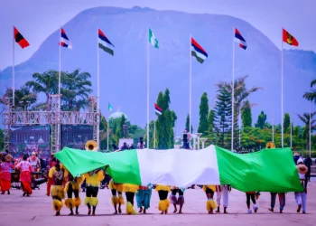 Citizen Patriotism vs. Personality Worship: The real crisis in Nigerian politics