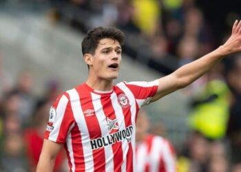 Premier League, Arsenal, Brentford's Norgaard, Gtech Community Stadium, Chelsea goalkeeper, Kepa Arrizabalaga