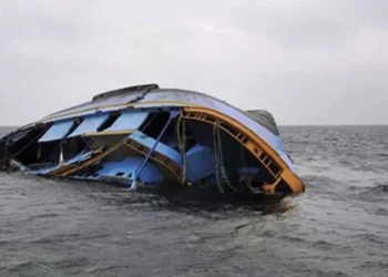 Tragedy on Niger River: 13 dead as overloaded boat sinks near Niger-Benin border