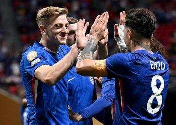 Chelsea defeats Los Angeles FC 2-0 in Lackluster Club World Cup opener marked by sparse crowd