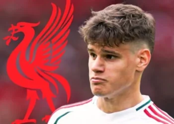 Liverpool agree £40m deal to sign Kerkez from Bournemouth