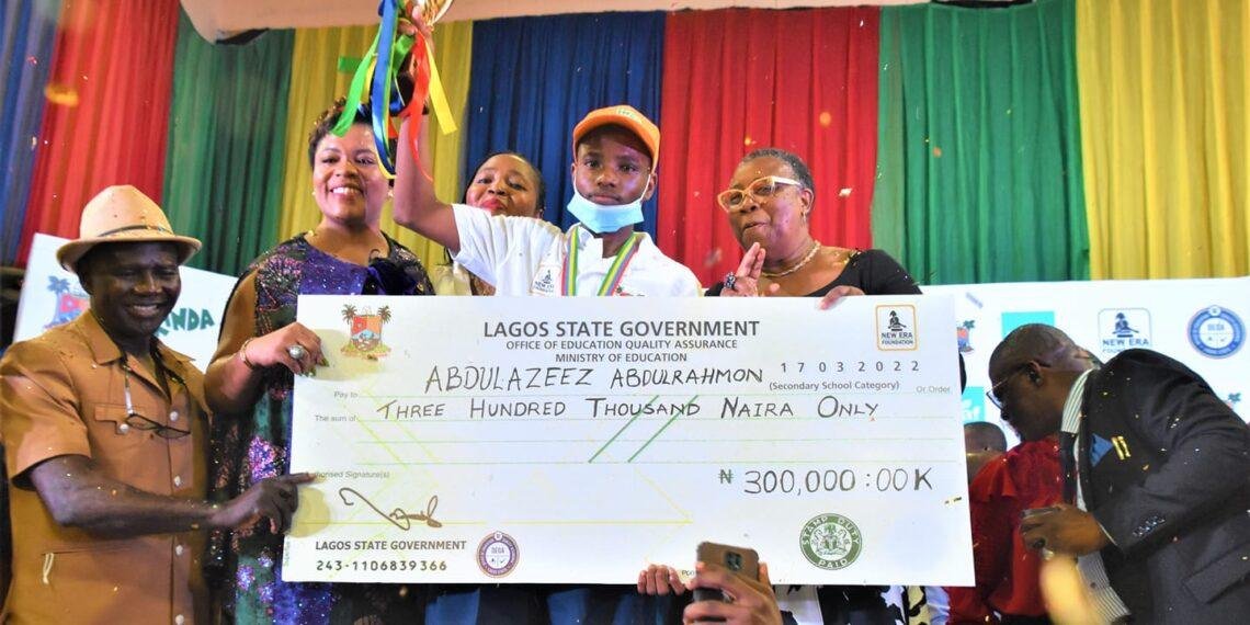 One day Lagos governor receives N1m award in Ikorodu