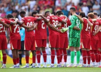 Liverpool pay tribute to Diogo Jota, brother Andre Silva in first match after their tragic deaths