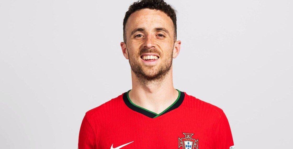 Tragedy Strikes: Liverpool Star Diogo Jota Dies in Car Crash at 28