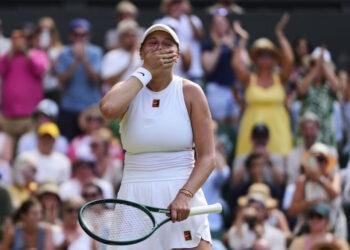 French Open, Australian Open, Coco Gauff's victoryWorld number 12, Amanda Anisimova, Grand Slam final, ryna