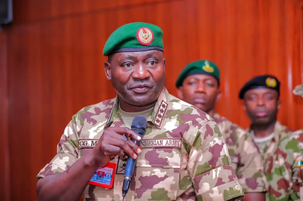 Chief of Defence Staff, General Gwabin Musa, Lt. Gen. Tukur Buratai, Bola Tinubu, Lt. Gen. Lamidi Adeosun, f TeTFund Cenfre of Excellence in Security Management, University of Ibadan
