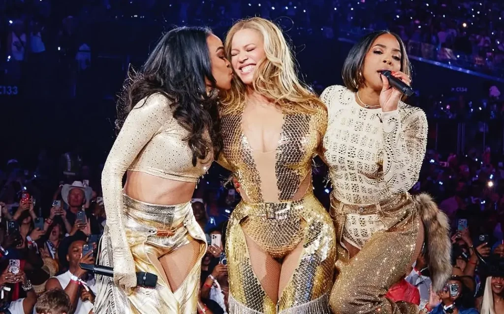 Destiny's Child, Beyoncé's Las Vegas tour, Kelly Rowland, Michelle Williams, Allegiant Stadium in Las Vegas, Beyoncé, Cowboy Carter