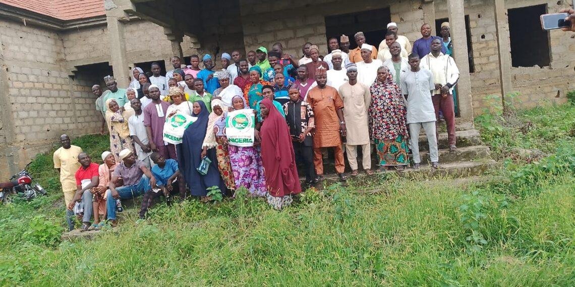 Yashikira District in Kwara dumps PDP for ADC