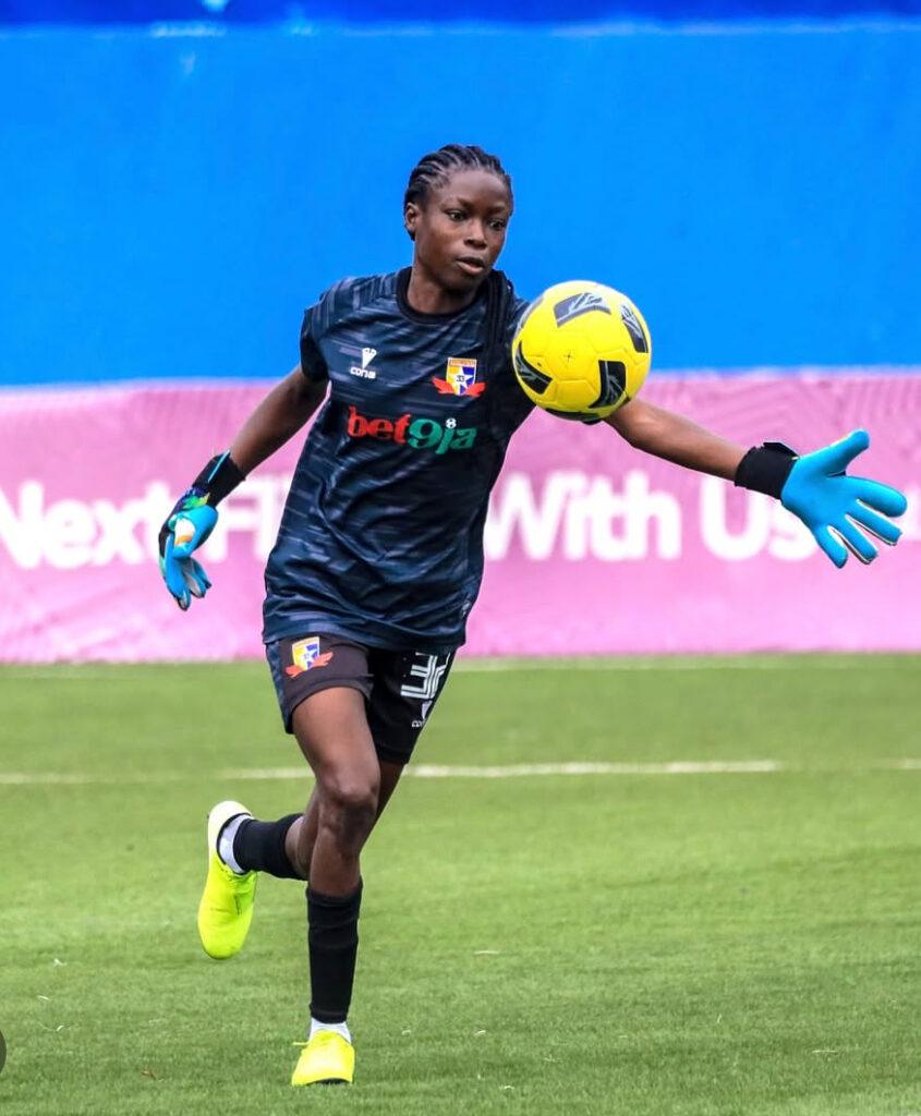 Edo Queens FC sign Ghanaian sensational goalkeeper Adjei Charlotte