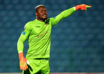 Super Eagles goalkeeper Stanley Nwabali empowers 50 youths in his community