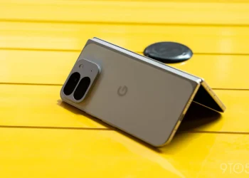 ‎Google Pixel 10 Pro Fold, dust-proof foldable mobile phone, Samsung’s new Galaxy Z Fold 7, Motorola Razer Ultra,