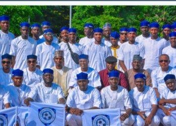 NPFL: Senator Barau Jibrin splashes N17.5 Million, 35 Motorcycles on Barau FC Players