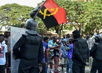 Angolan civil groups urge Messi, Argentina to cancel Luanda friendly over deadly protest crackdown