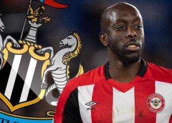 Newcastle make an improved £40m bid for striker Wissa