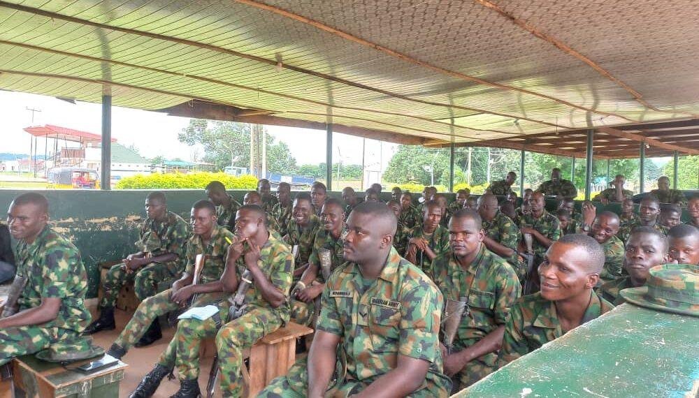 82 Division graduates 120 specially trained personnel