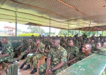 82 Division graduates 120 specially trained personnel