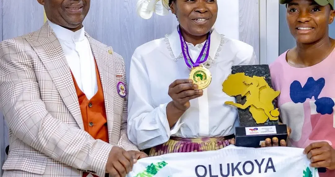Super Falcons star Rasheedat Ajibade pays tribute to Pastor Olukoya as she presents WAFCON medal