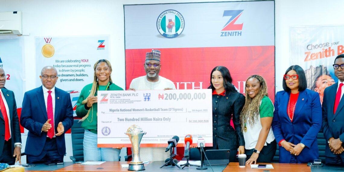 Zenith Bank rewards victorious D’Tigress with N200m