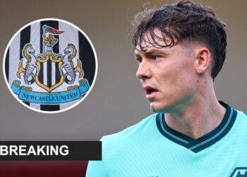 Wolves turn down Newcastle's £55m bid for Strand Larsen