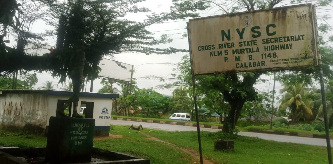 Gruesome Jungle Justice: Decomposing body dumped in front of NYSC Secretariat in Calabar