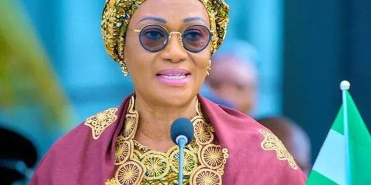 Tinubu's wife Defends 'Akara Business' Advice, Urges Davido, Burna Boy, Asake To Key In To Support The Poor