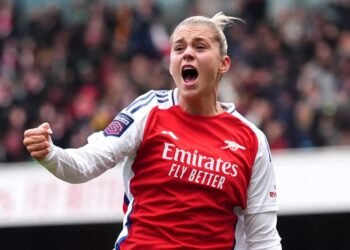 Alessia Russo commits future to Arsenal with new long-term contract