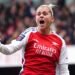 Alessia Russo commits future to Arsenal with new long-term contract