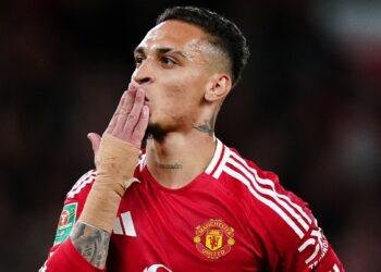 Antony’s move from Man Utd to Real Betis is back on