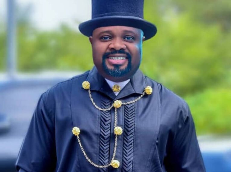 Aide to ex- President Jonathan dumps PDP for APC