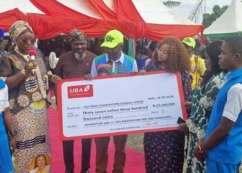 Ebonyi awards scholarships to 140 students