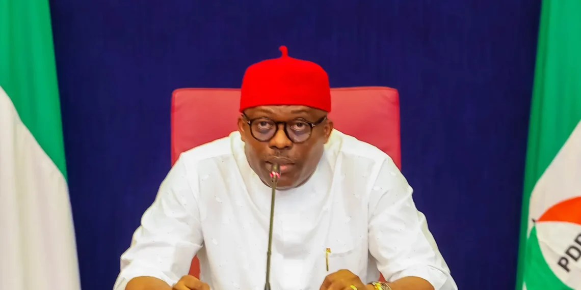 Breaking: Fubara,Amaewhule attend opening of new legal year in Rivers, take pictures together