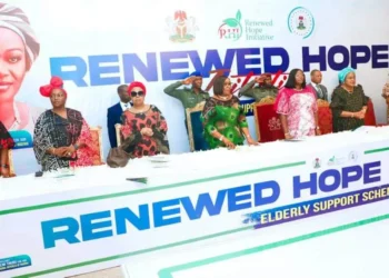 ‎First Lady flags off Renewed Hope health initiative in Rivers ‎