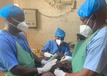 Edo condemns 7 -day warning strike by medical, health workers