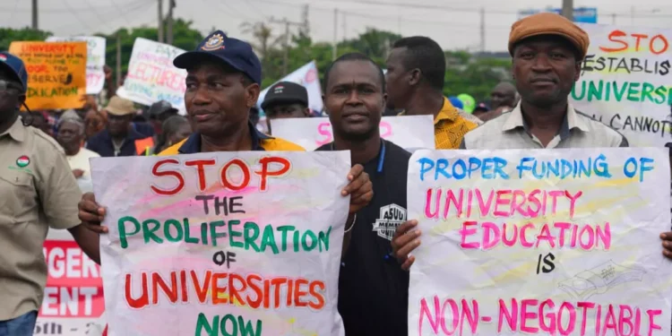Non-academic staff of federal universities to begin strike Friday over allowances
