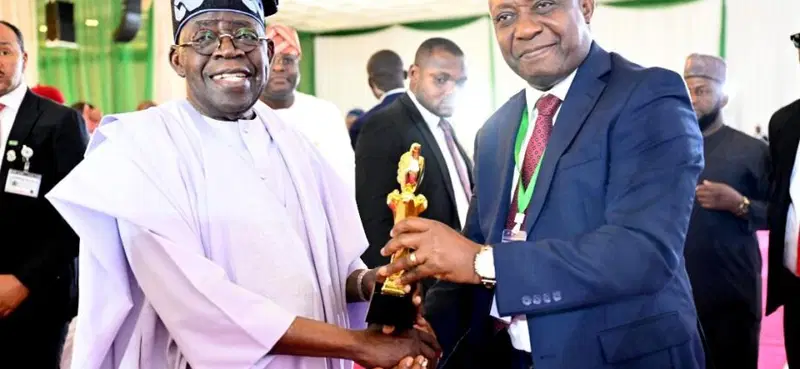 Tinubu endorses Editors’ call for Tax breaks, VAT waivers to revive Nigeria’s struggling media industry