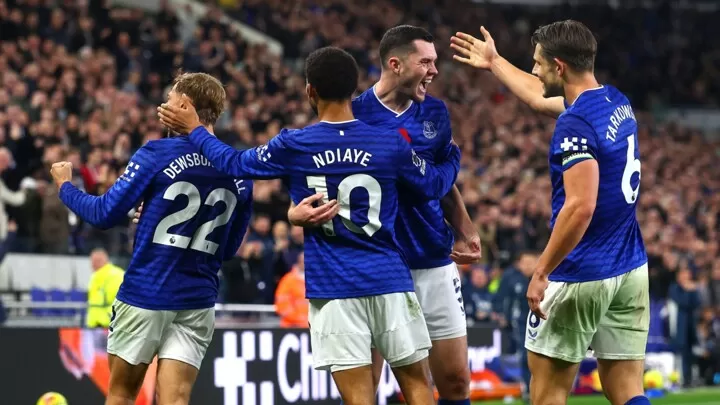 Everton break winless streak with 2–0 victory over Fulham at Hill Dickinson Stadium