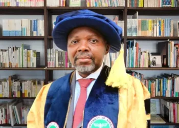 Don urges journalists to fight against societal injustice, inequality