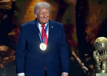 Trump receives inaugural FIFA Peace Prize at World Cup draws