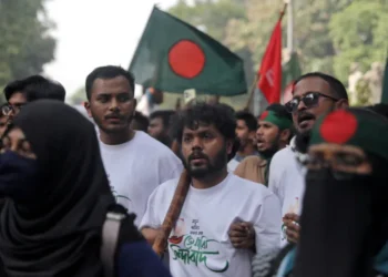 Massive protests in Bangladesh over death of prominent youth leader