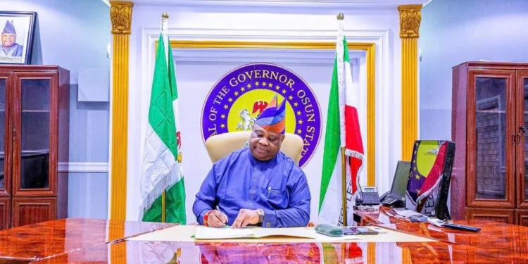 Gunmen Attack Adeleke’s Convoy After Visit To Ataoja Palace