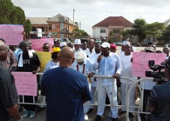 Protest rocks Asaba over status as capital of proposed Anioma State