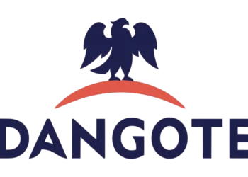 Dangote offers 10-day credit, free delivery as Petrol price drops to ₦699 per litre